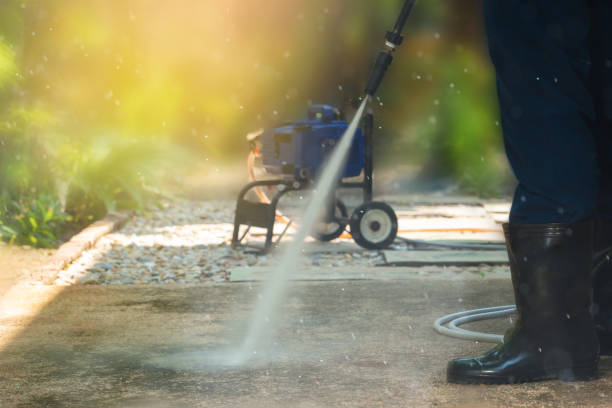 Best Driveway Pressure Washing  in Plum, PA